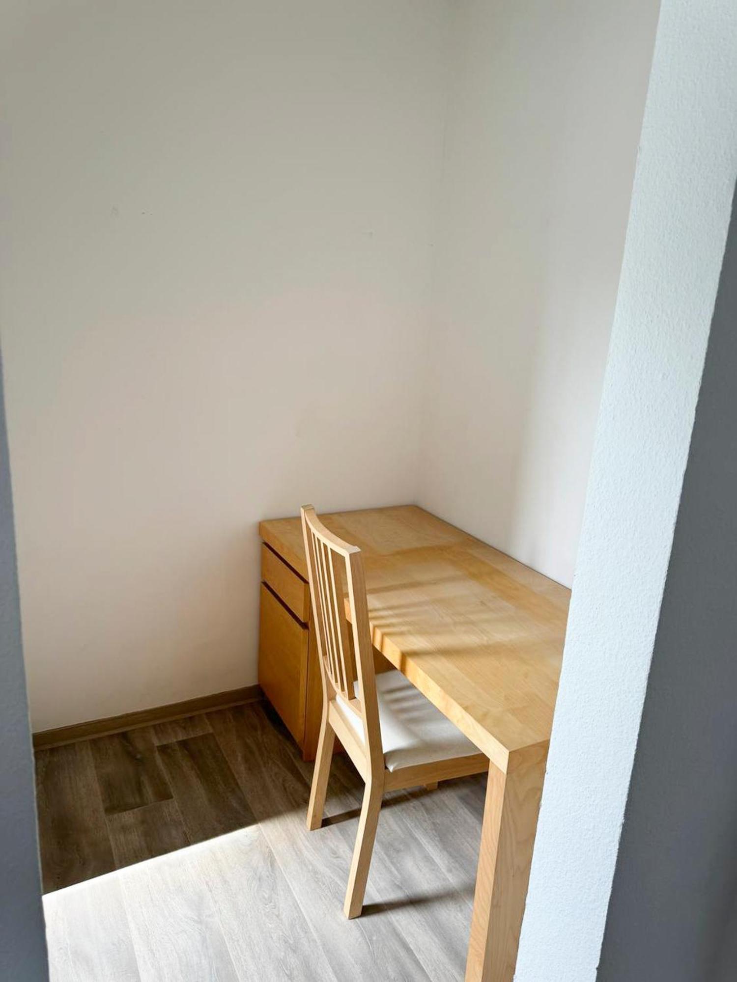 Grosse & Voll Ausgestattete Apartments, Studios, Doppelzimmer, Workspace, Parkplatz, Netflix, Prime & Schnelles Wifi In Ruhiger Lage Mit Garten 루돌슈타트 외부 사진