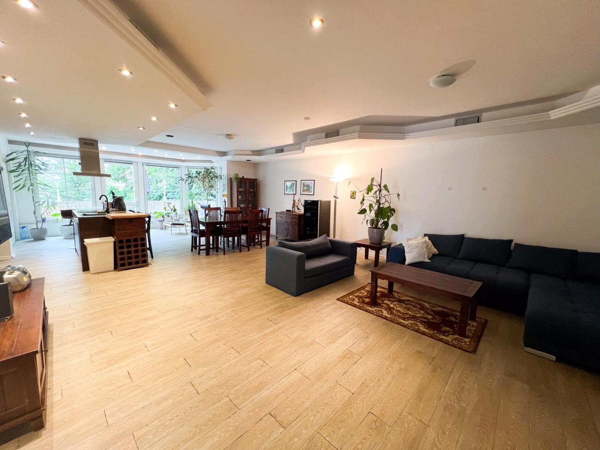 Grosse & Voll Ausgestattete Apartments, Studios, Doppelzimmer, Workspace, Parkplatz, Netflix, Prime & Schnelles Wifi In Ruhiger Lage Mit Garten 루돌슈타트 외부 사진